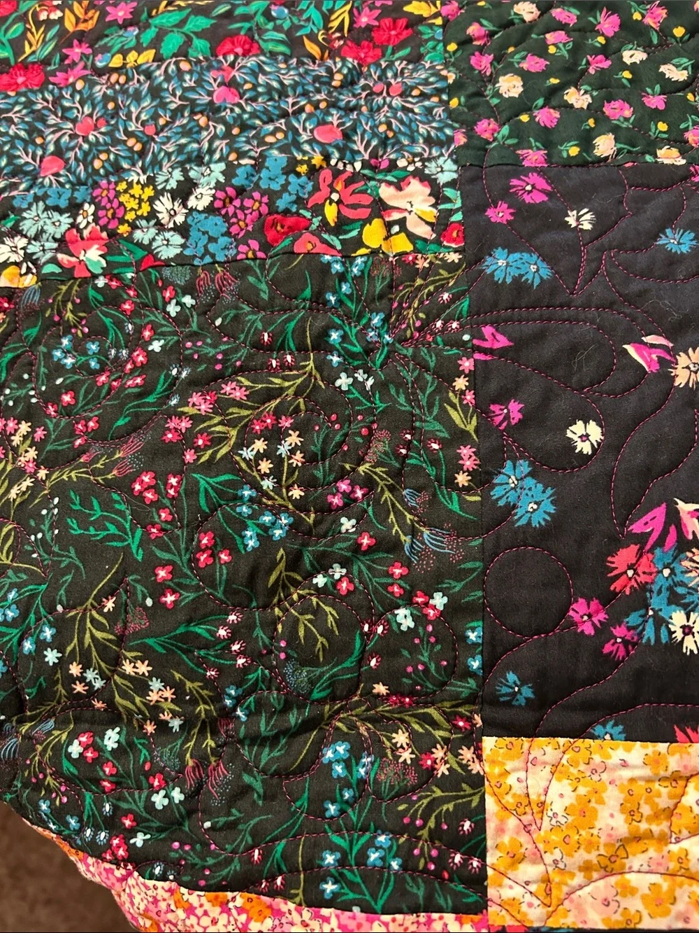 ONE OF A KIND-HANDCRAFTED Patchwork Floral Quilt - Multicolor